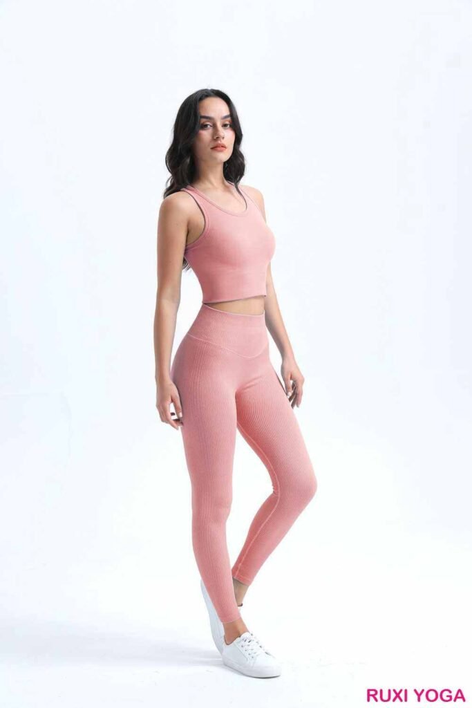 chándal con capucha RUXI dr2697