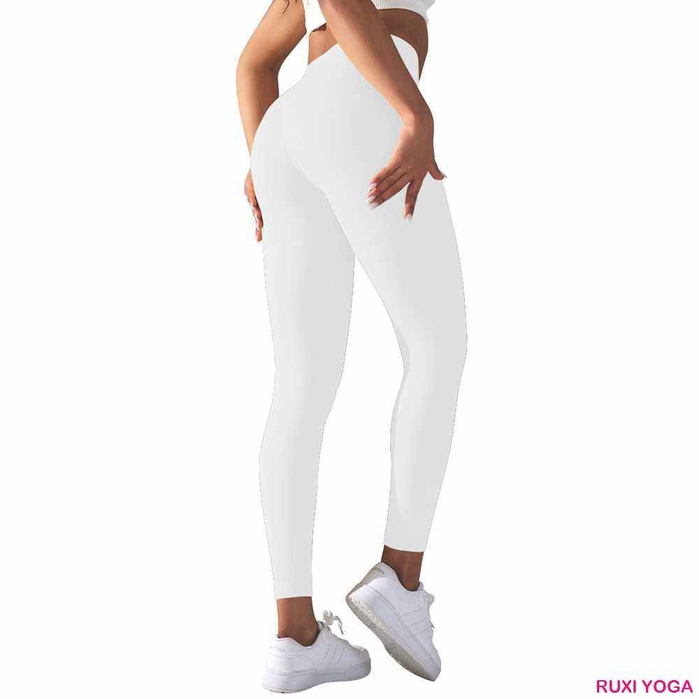 Pantalones acampanados negros con bolsillos