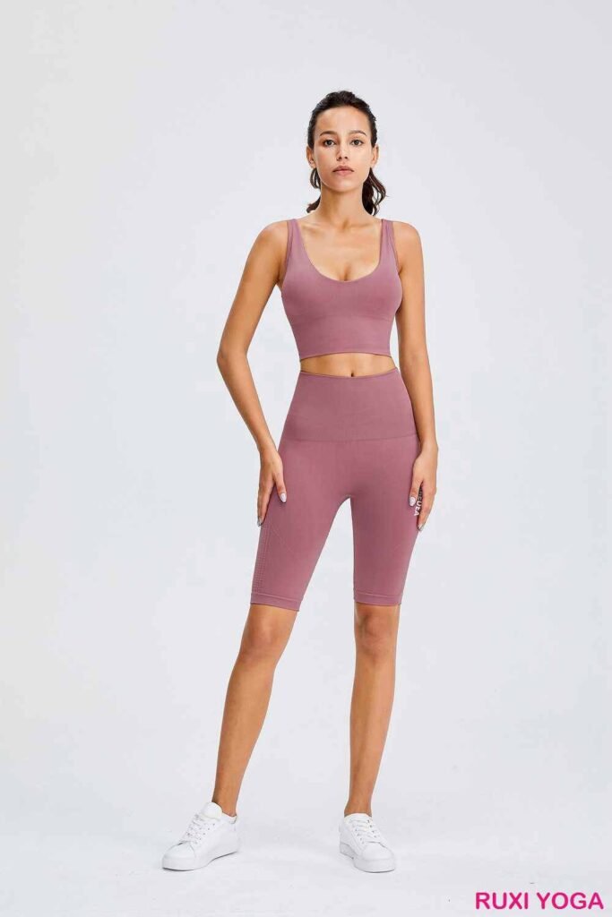 Traje deportivo completamente negro RUXI