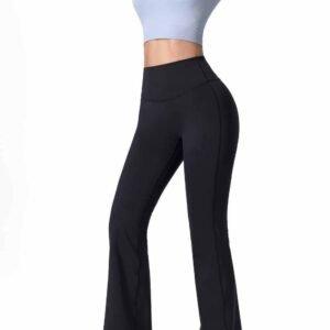 Pantalones de yoga de color gris claro.