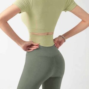 sujetador y pantalones cortos de natación