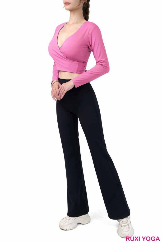 pantalones cortos de baño de color rosa