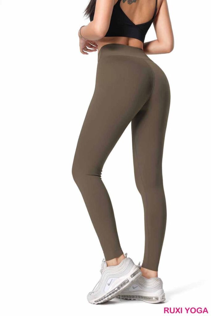 pantalones cortos grises de secado rápido